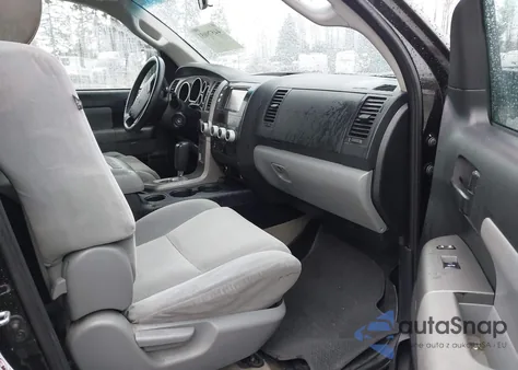 2010 Toyota Sequoia Sr5 4.6L V8 из США, поврежденный, VIN 5TDZM5G10AS001607